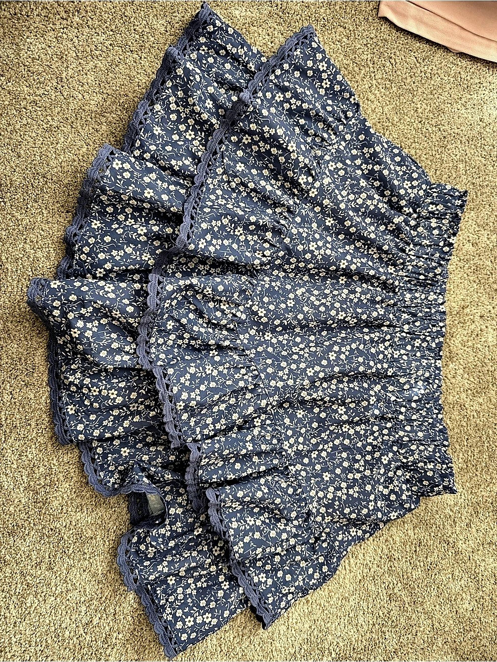 Floral Ruffle Skirt in Blue & White Size Large